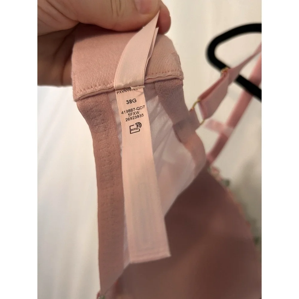 Victoria's Secret Dream Angels Bra 38G Wicked Lily Embroidery Pink Lightly Lined
